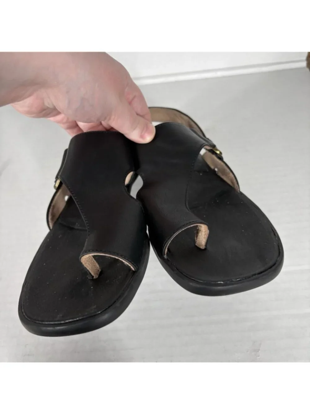 SOUL Naturalizer Women 8.5M Black Faux Leather Comfort Freya Flat Sandals - Picture 7 of 12